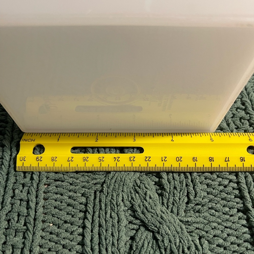 VTG Tupperware Ice Cream Keeper (Big Freeze/Freeze-N-Save) - Picture 6 of 7